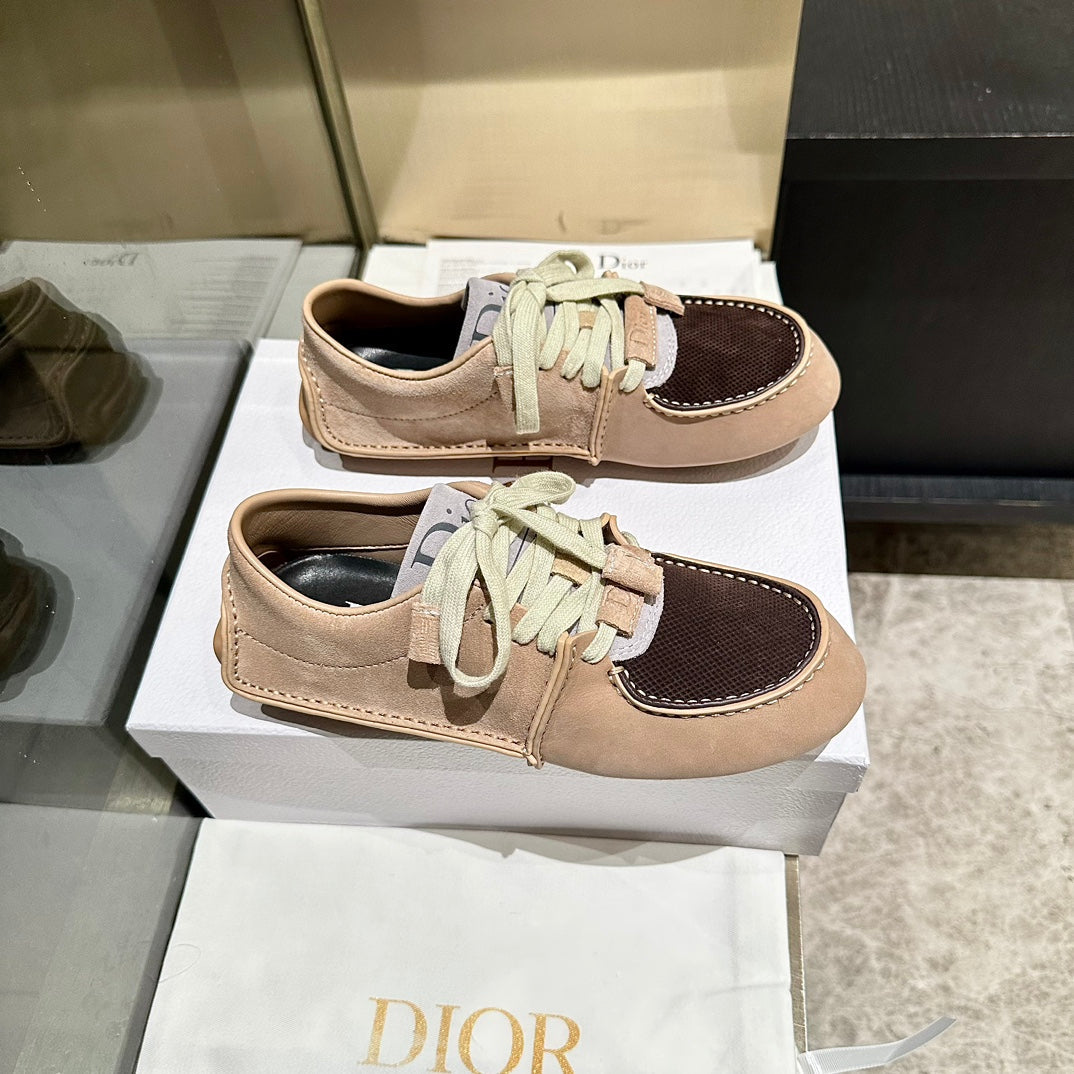 CD 26s Roadie Sneakers Brown White Suede Calfskin 157596