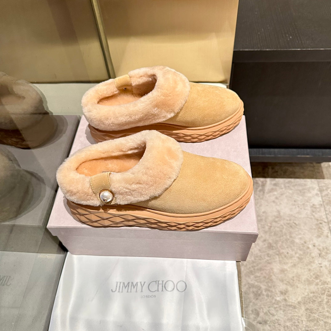 Jimmy Choo Flip Flops Light Brown Suede Shearling Lining 538898