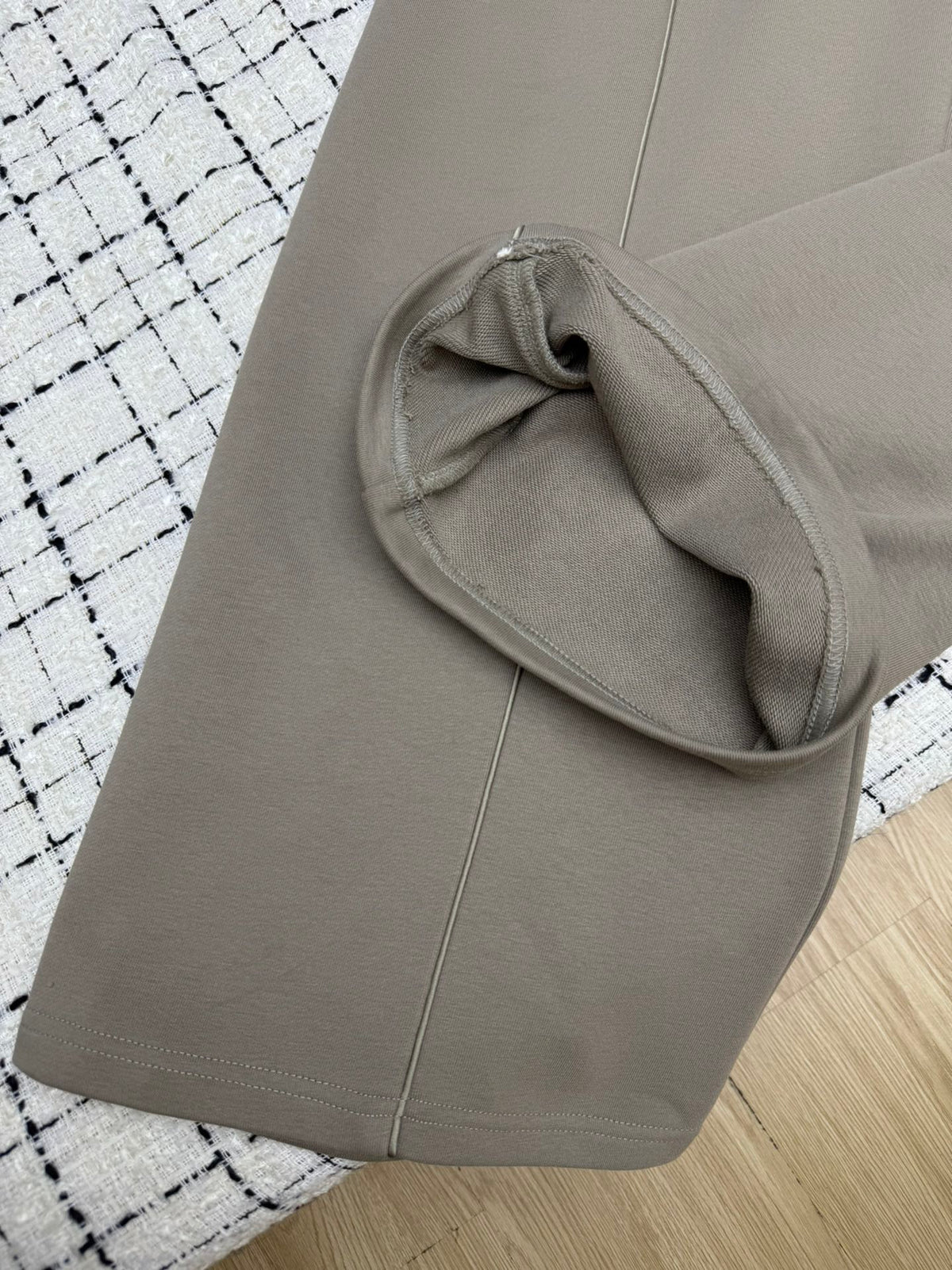 Prada 26S Khaki Cotton Blend Wide Leg Sweatpants 428139