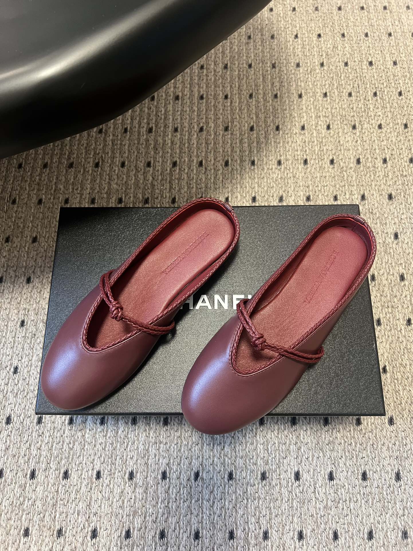 BV 26s Flats Mules Burgundy Calfskin