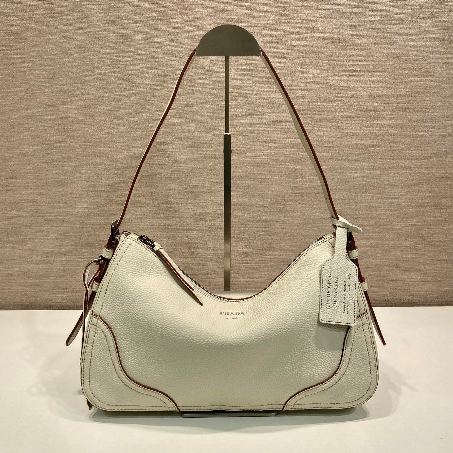 Prada Aimèe Large Shoulder 36cm Bag Khahi Cowhide