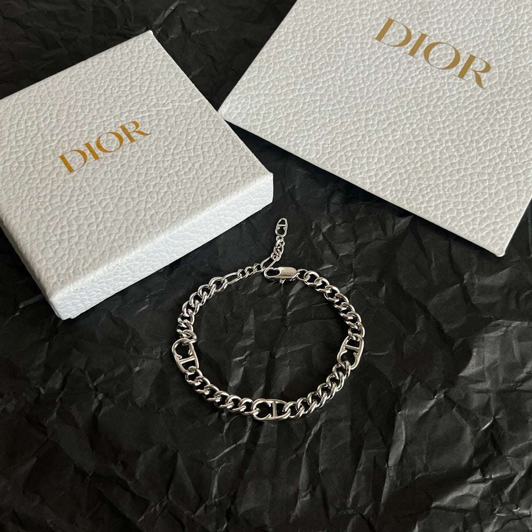 CD 26S Logo Link Chain Bracelet In Silver Metal 633147