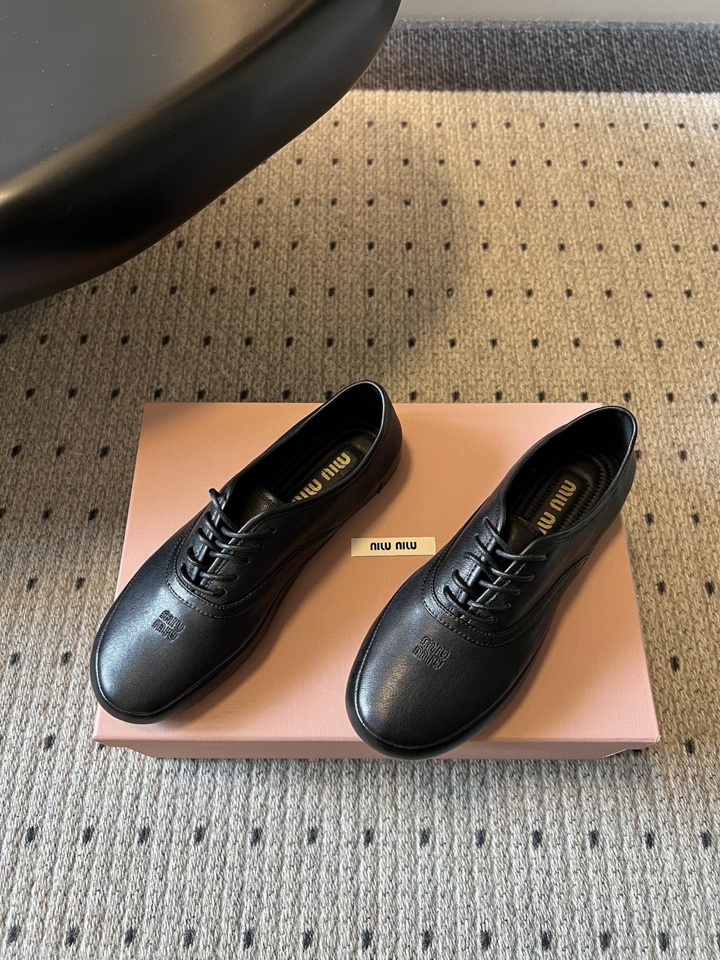 Miu 26s Lace-up Leather Shoes Black Sheepskin 726835