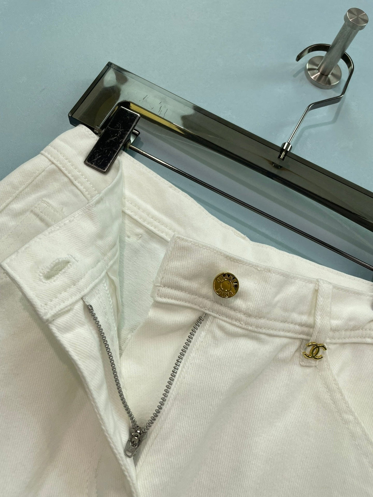 Chanel 26S Wide-Leg Jeans 1559