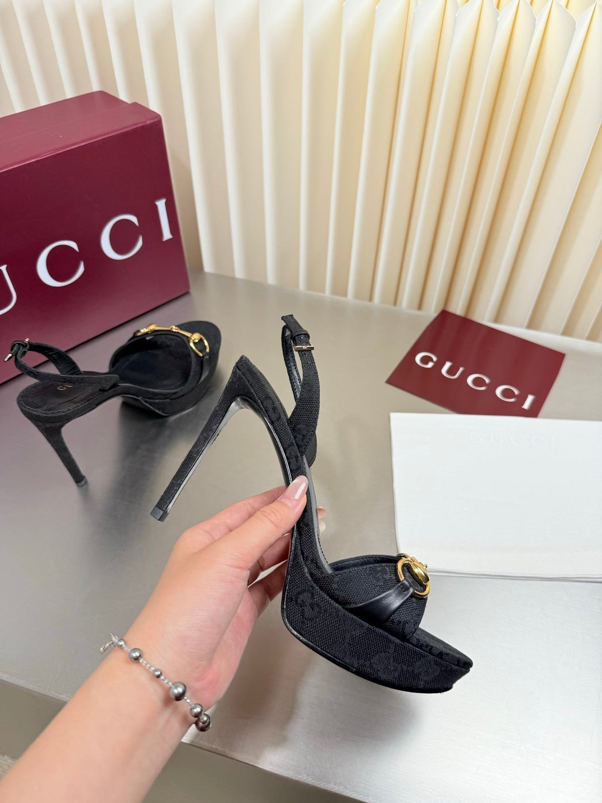 Gucci 26s Slingback Pump 10.5cm Black GG Canvas