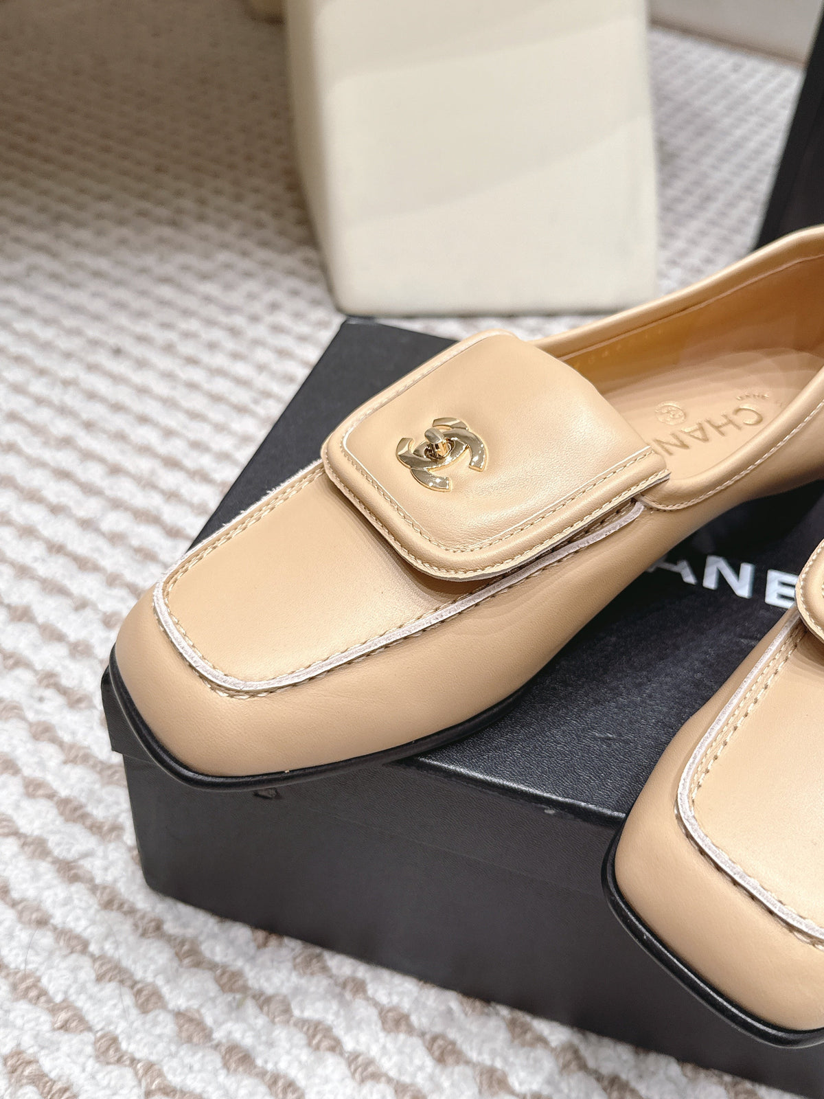 CC 26S Loafers in Beige Calfskin with Gold-Tone CC Logo