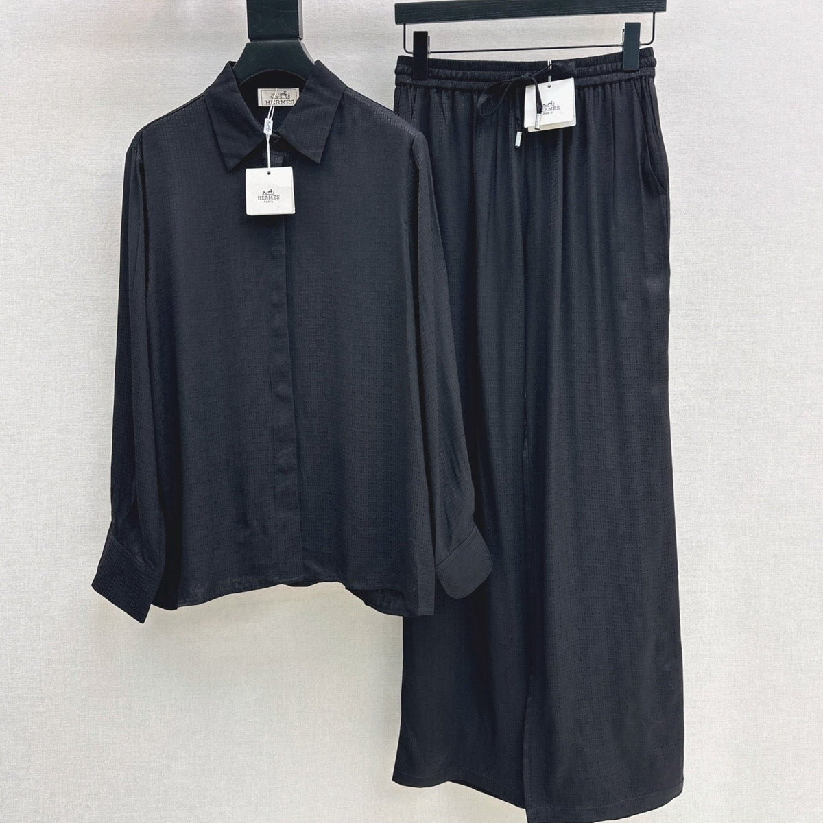 Hermes 26s Shirt And Straight-Leg Trousers Set 799