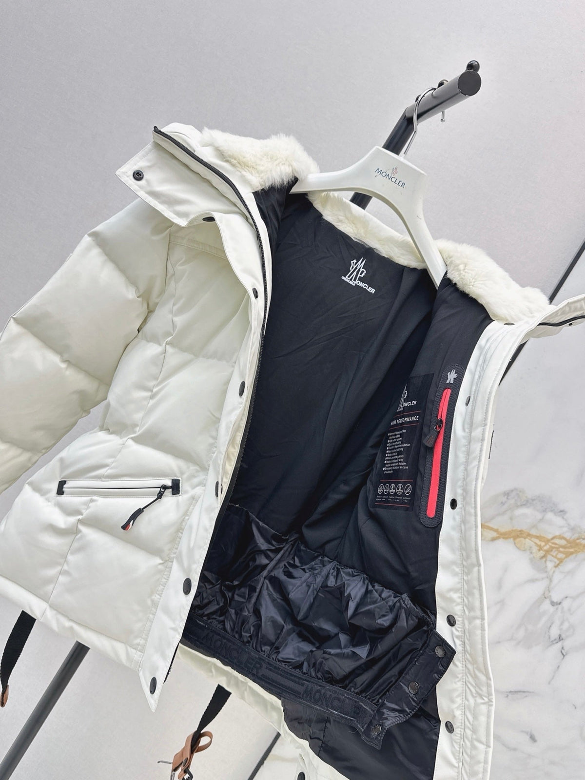 Moncler 2026 Hooded Ski Jacket White Down Polyester 780288