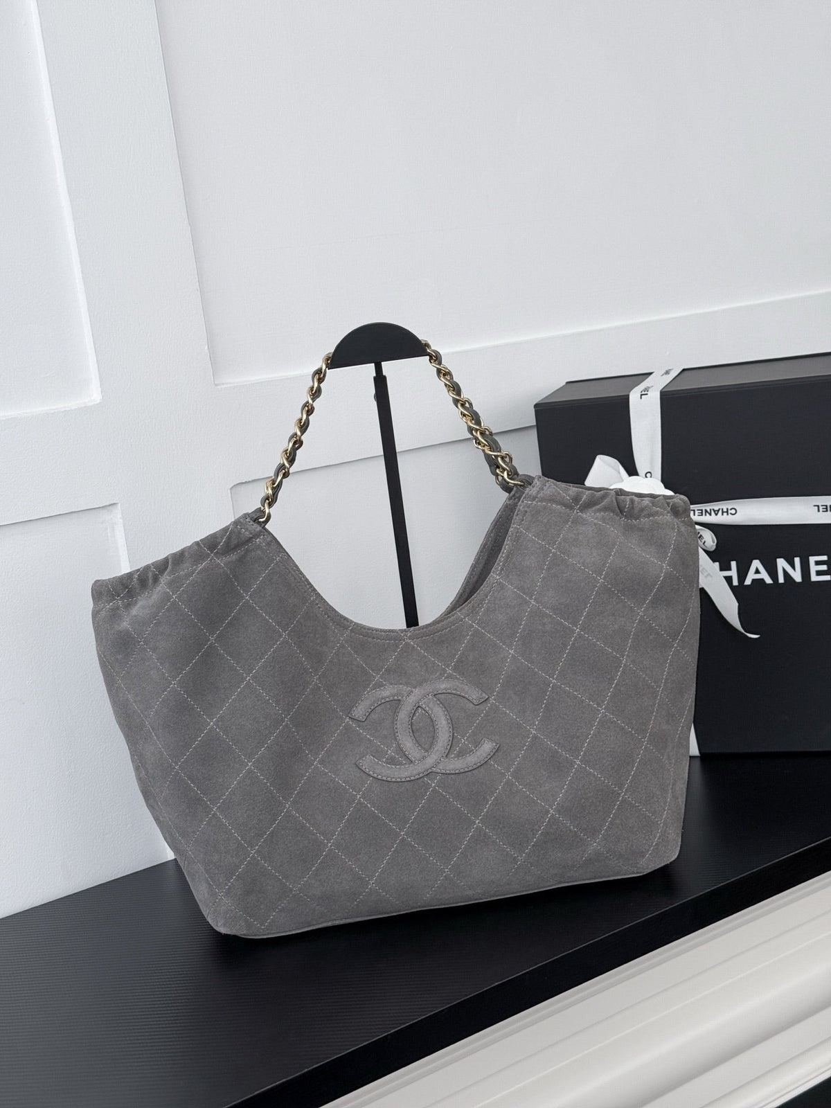 Chanel 2026 Quilted Neo Cabas Shopping Tote Bag 44cm Suede Leather