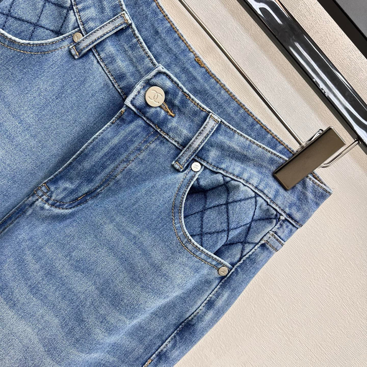 Chanel 26S Jeans Style 1065
