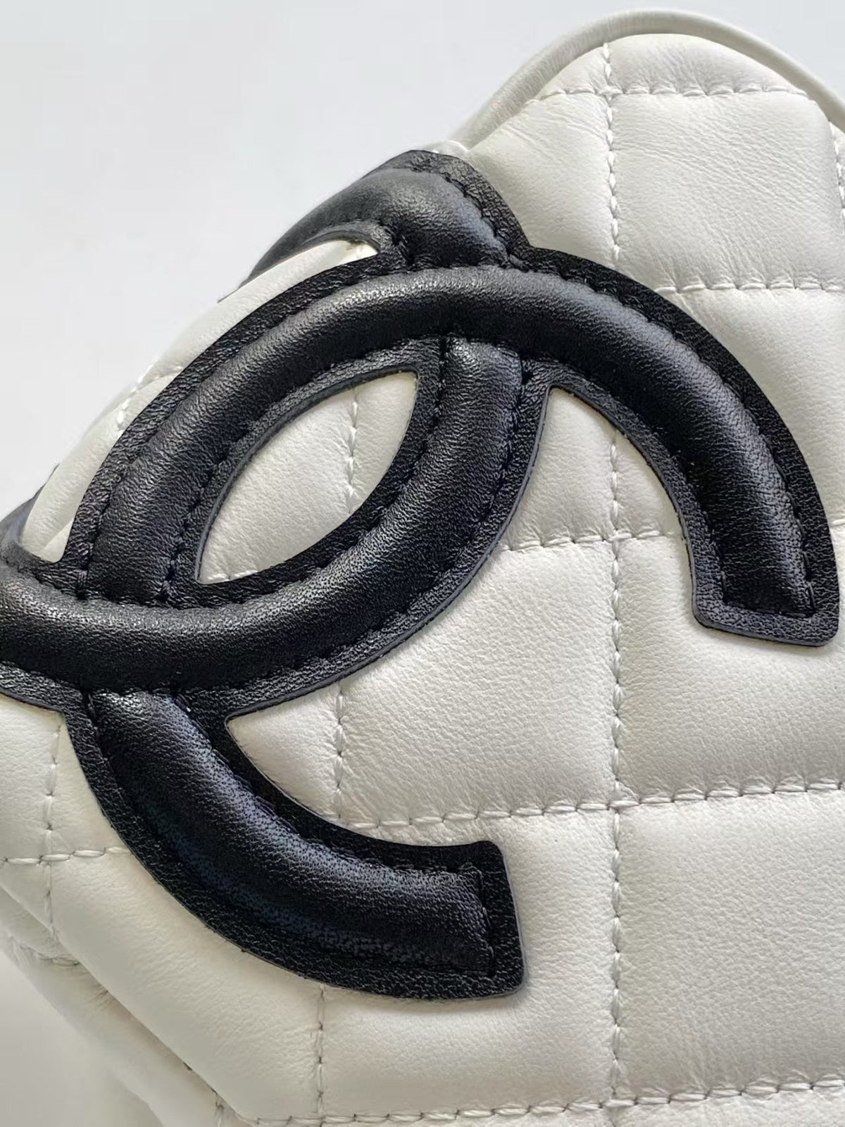 CC Cambon Mini 21cm White Black Logo Lambskin