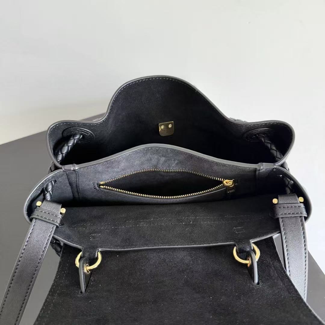 BV Ciao Ciao Medium Bag 26cm In Black Leather