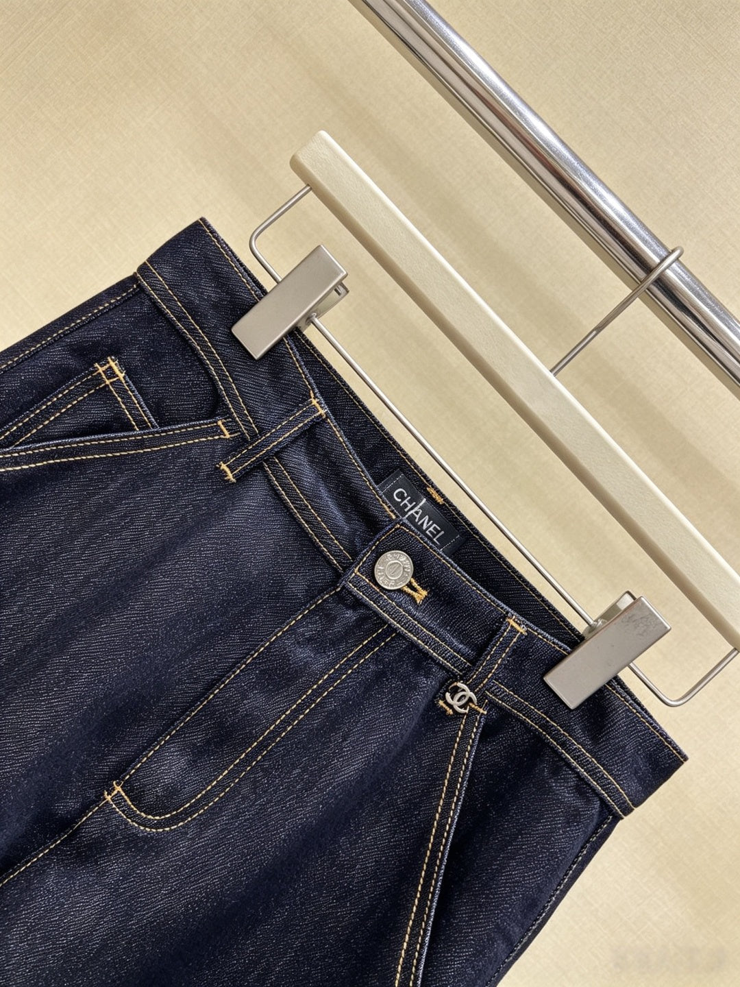 Chanel 26S Wide-Leg Jeans 1543