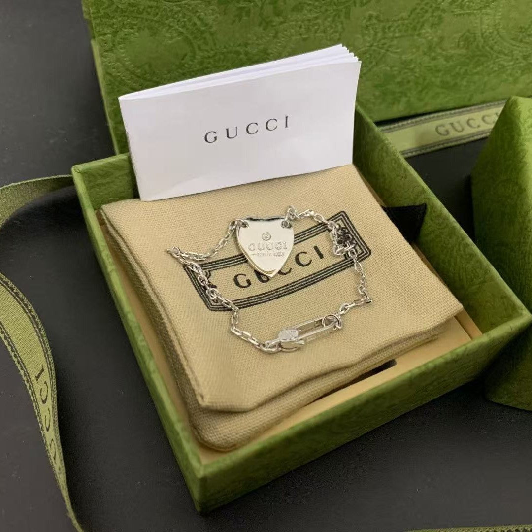 GG Trademark Bracelet With Heart Pendant