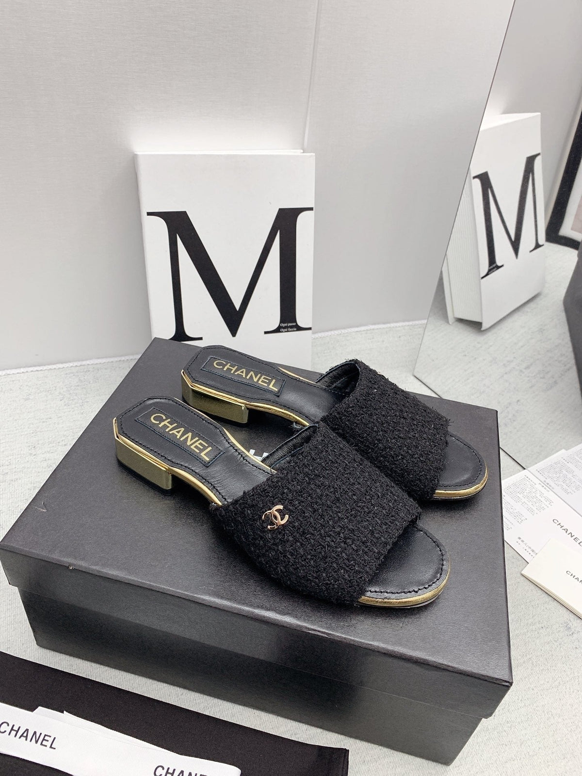 CC Slide Sandals Gold-Tone Logo Tweed 161724