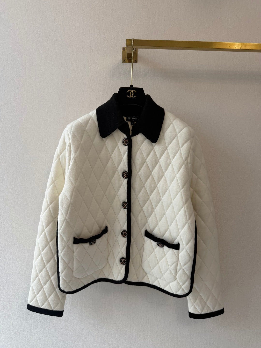 CC 26S Diamond Jacket Contrast Collar Patch Pockets Cashmere 433534