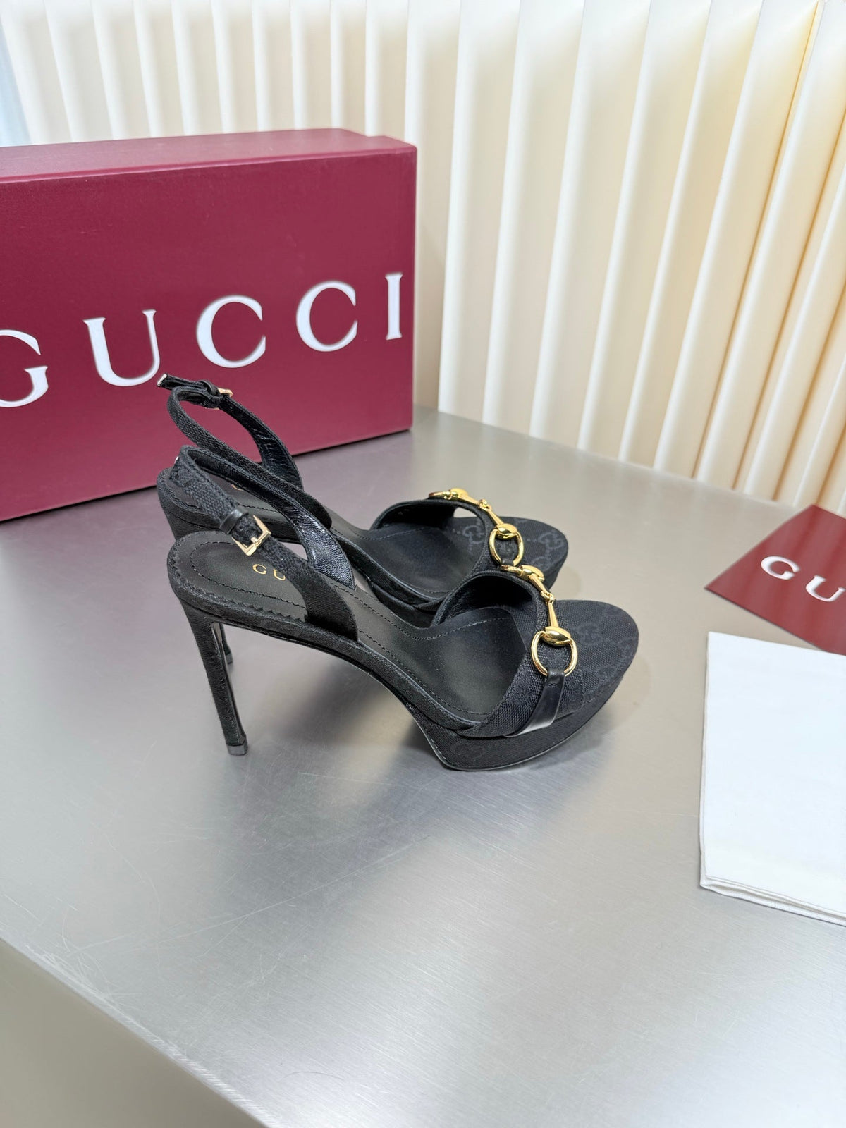 Gucci 26s Slingback Pump 10.5cm Black GG Canvas