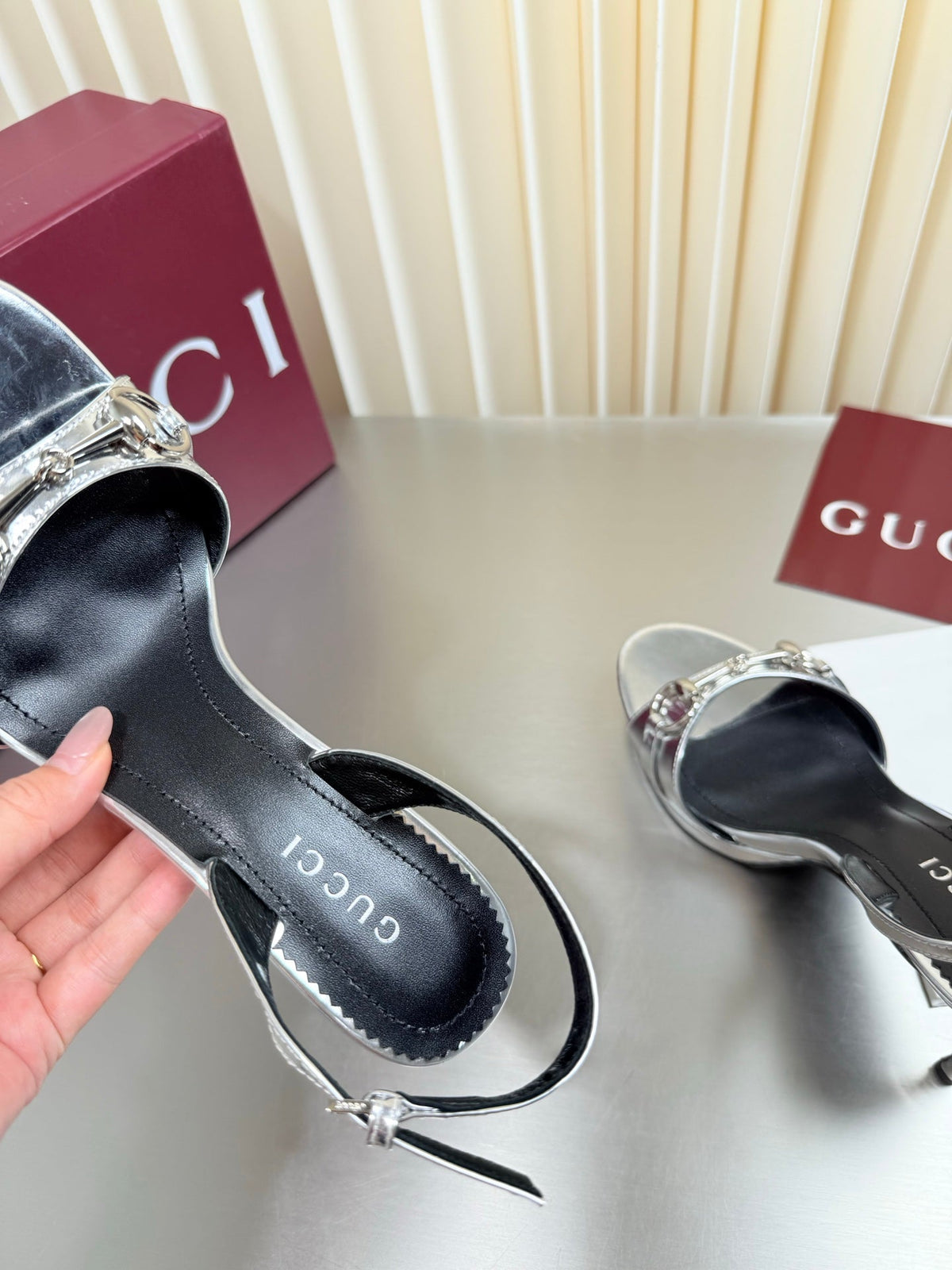 Gucci 26s Slingback Pump 10.5cm Silver Calfskin