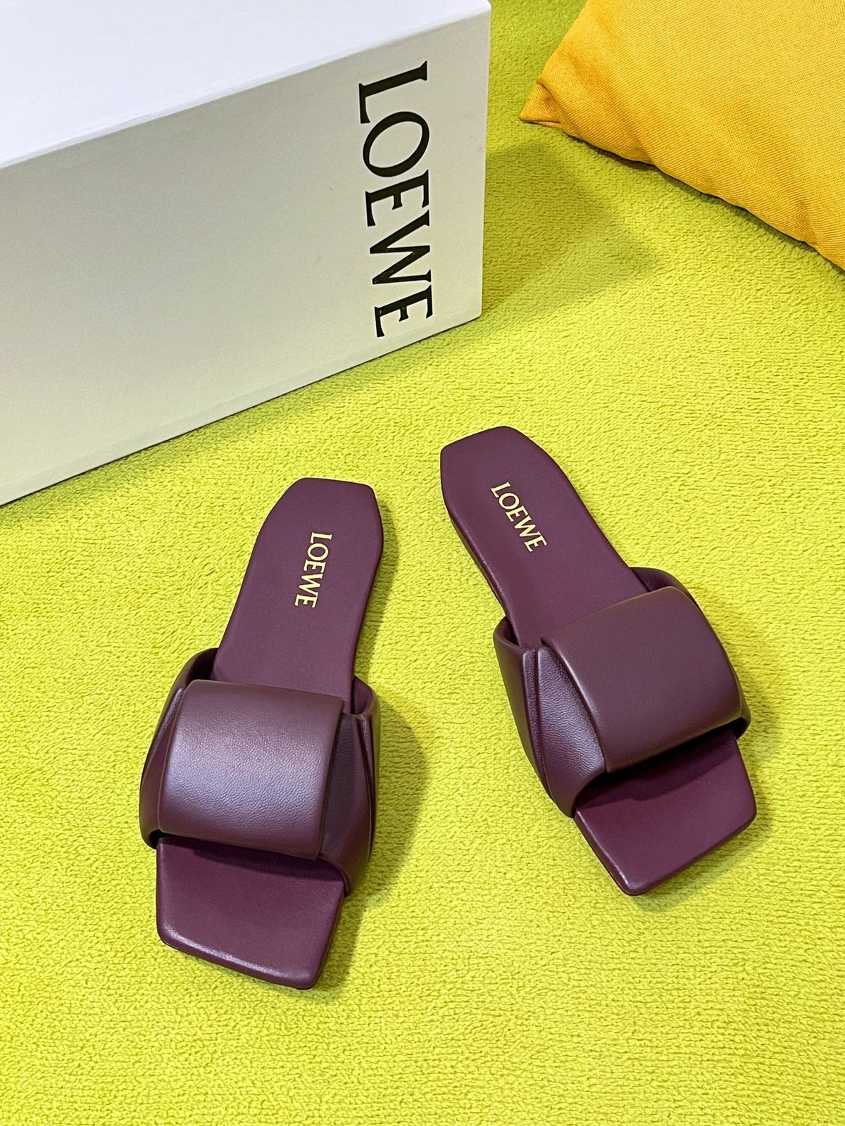 LW 26S Origami Slide Sandals Burgundy Leather 137667