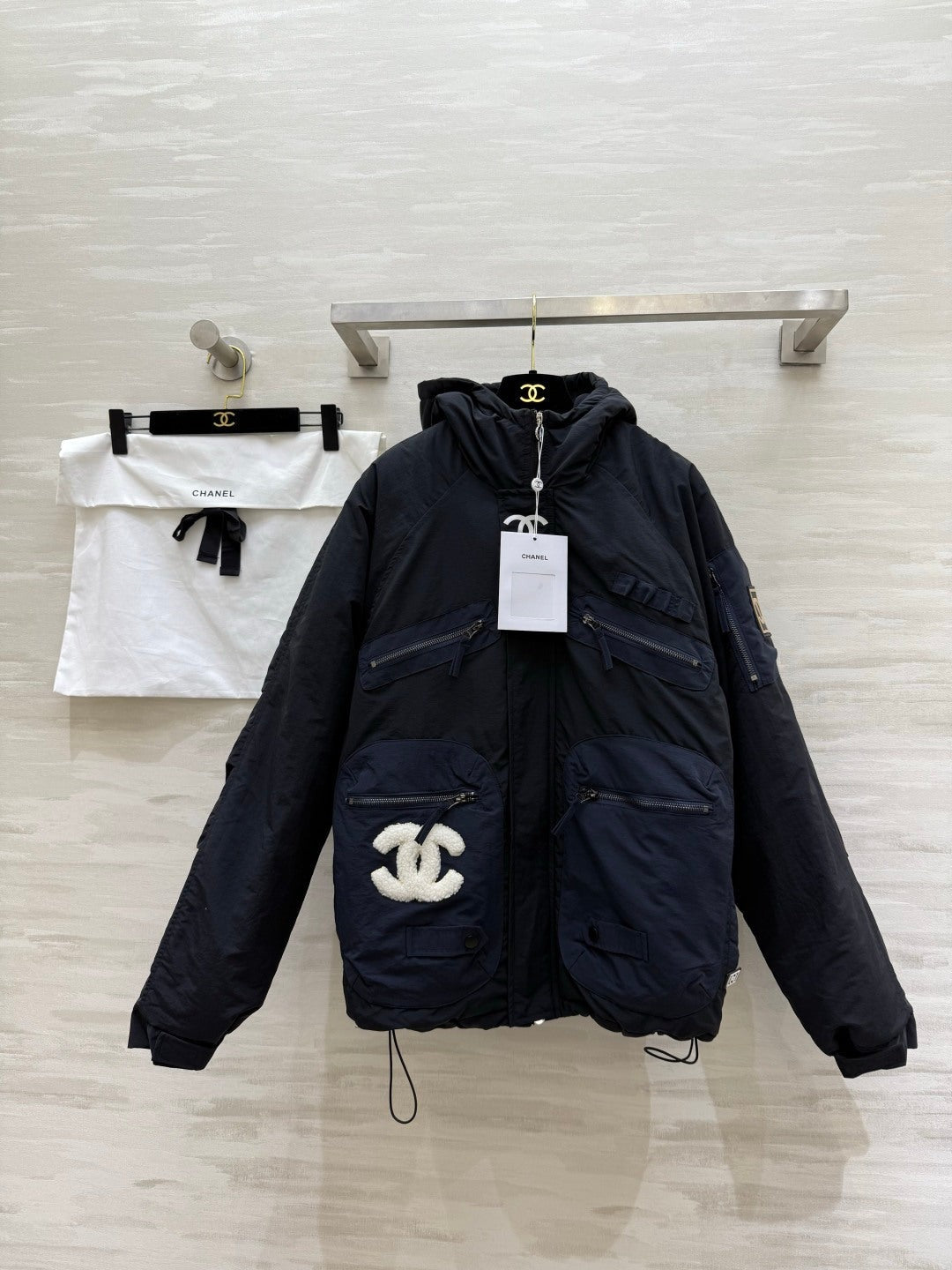 CC 26S Hooded Puffer Jacket 435304