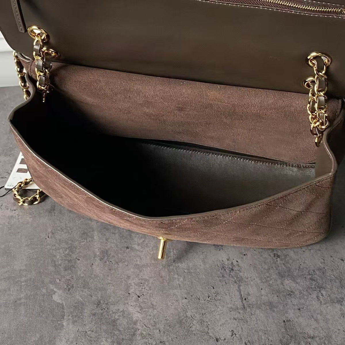CC Maxi Flap 32 cm Handbag Dark Brown Suede Calfskin
