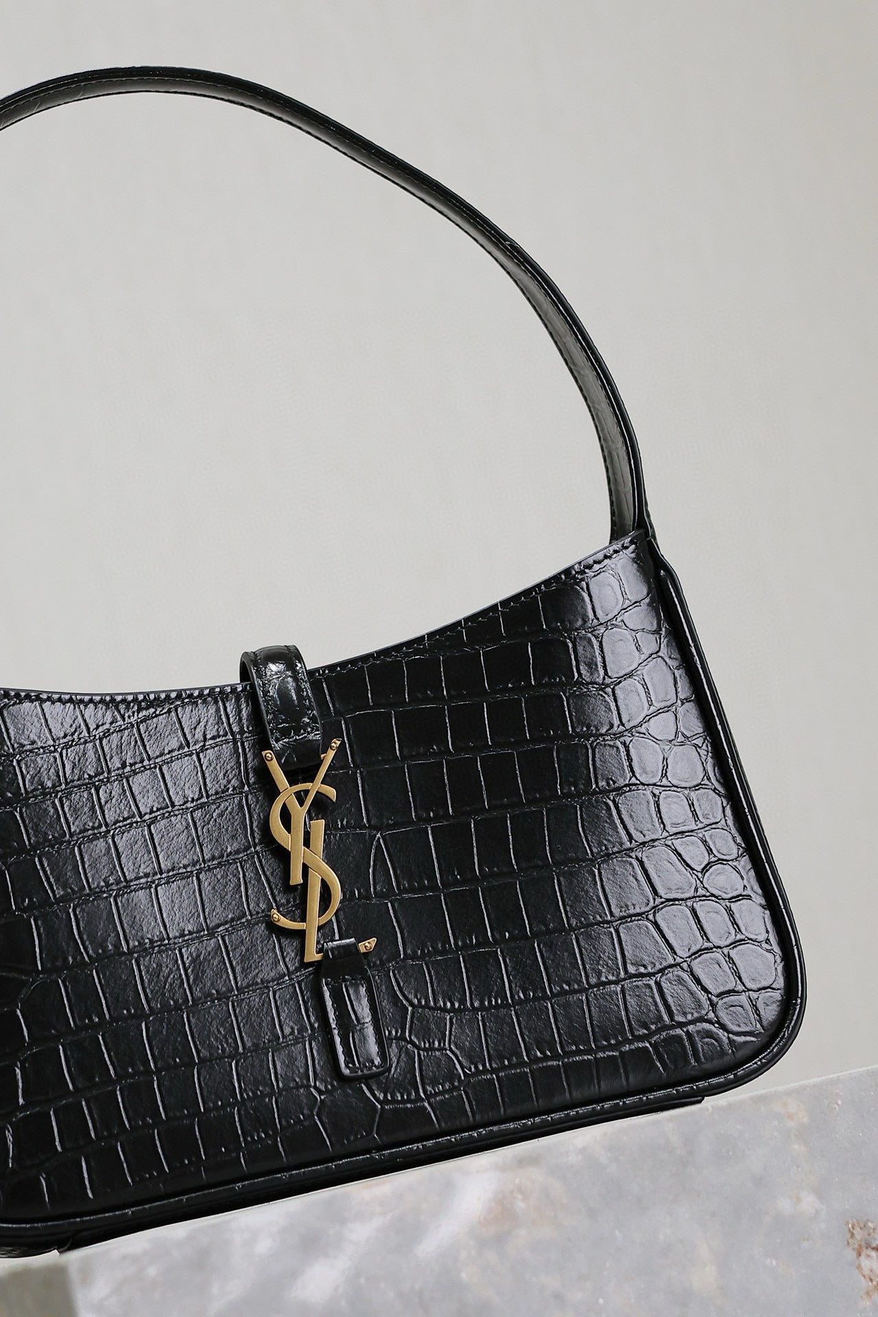 Le 5 a 7 Bag 25cm Black Crocodile Pattern Calfskin Ghw