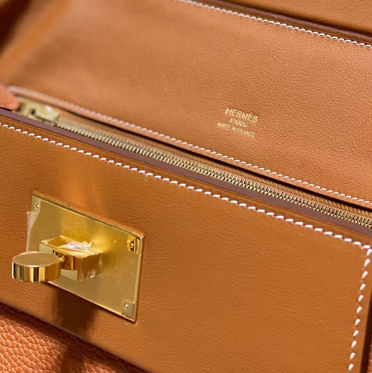 HM 24/24 Mini Bag Gold Evercolor Leather Gold Hardware