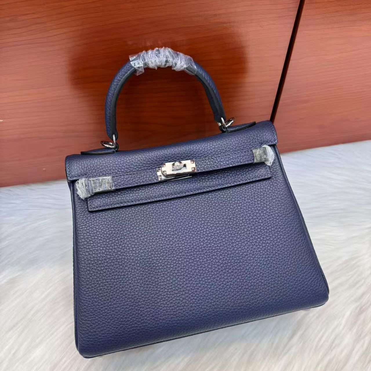 HM KELLY 25CM AGATE BLUE TOGO GOLD HARDWARE