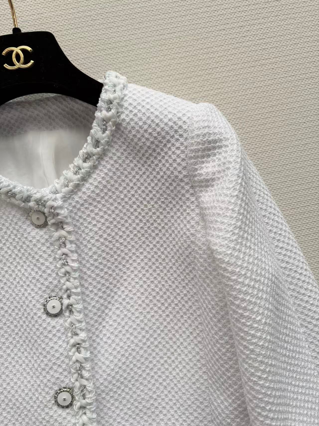 CC Jacket Round Neck White in Cotton
