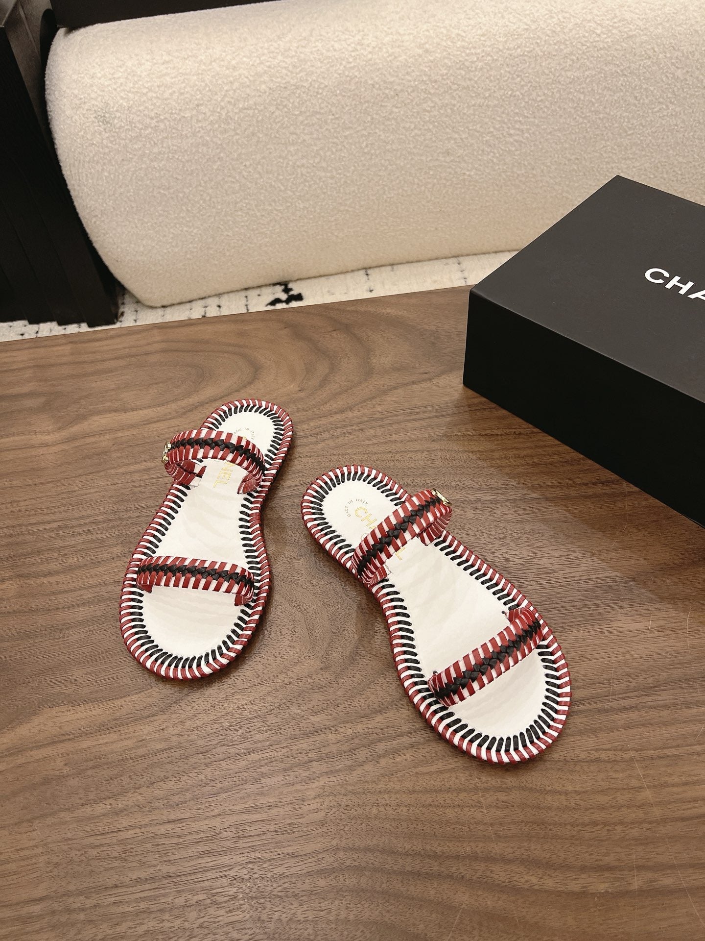 CC Coco Beach 2026 Open-toe Sandal Burgundy Black Calfskin