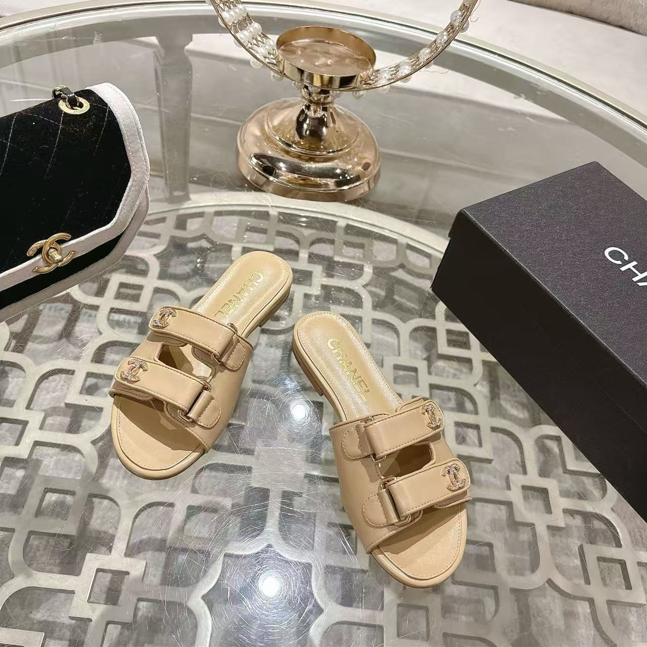 CC Spring Summer 26s Mules Beige Suede