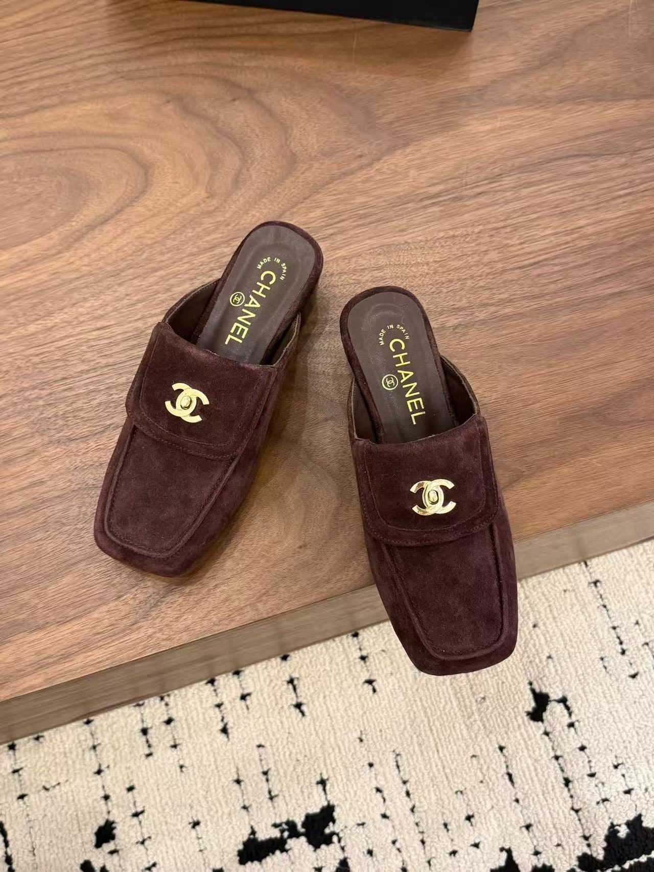 CC  Loafer Mules Coffee Suede