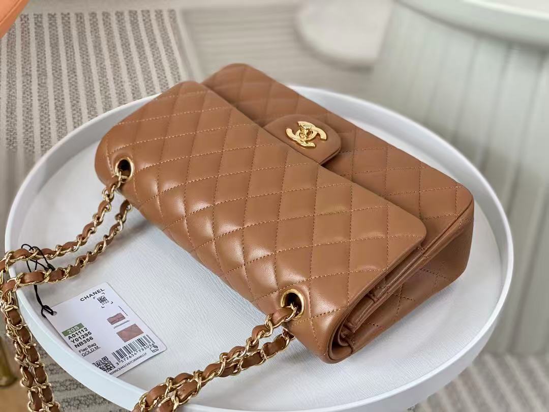 CC 26s Classic 11.12 Handbag Camel Lambskin