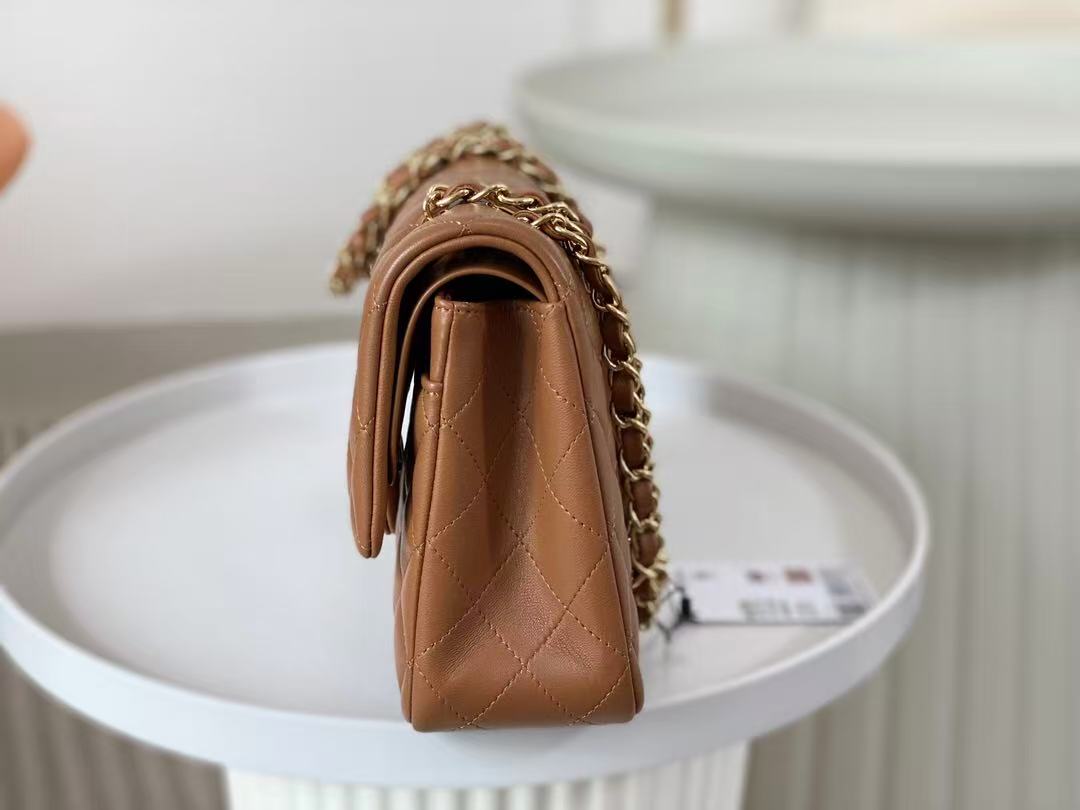 CC 26s Classic 11.12 Handbag Camel Lambskin