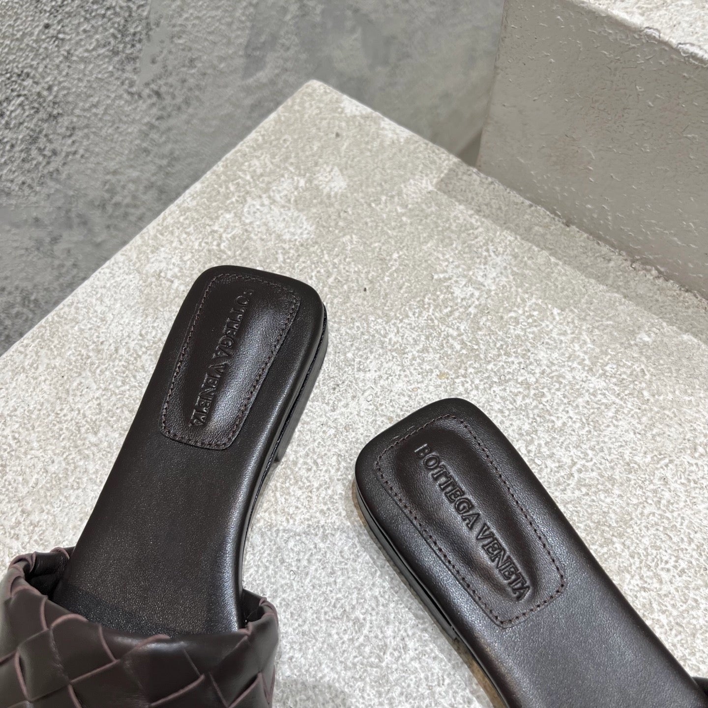 BV Parco Flat Mules Chocolate Leather