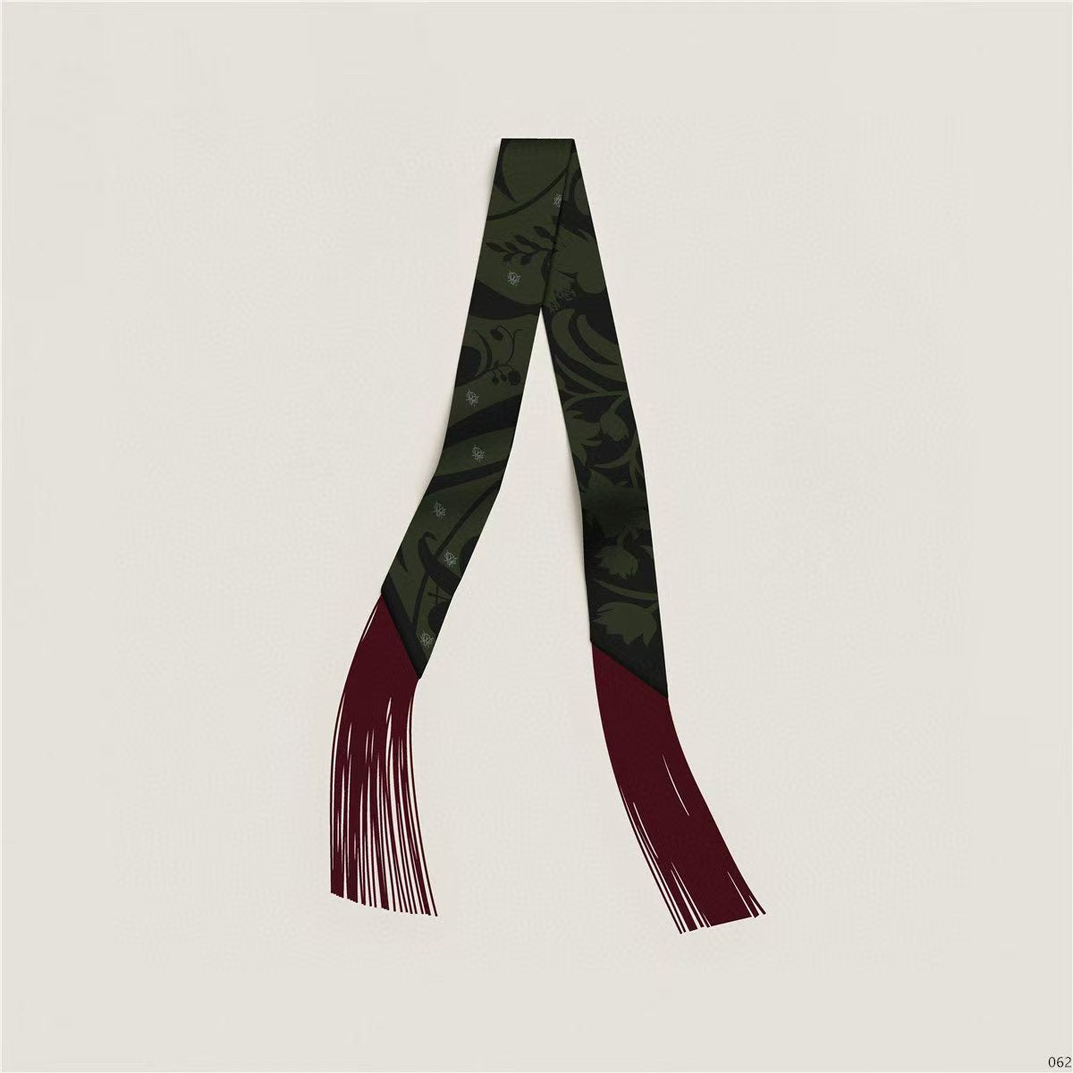 HM 26s Ex-Libris Twilly Scarf  5 x 86 cm