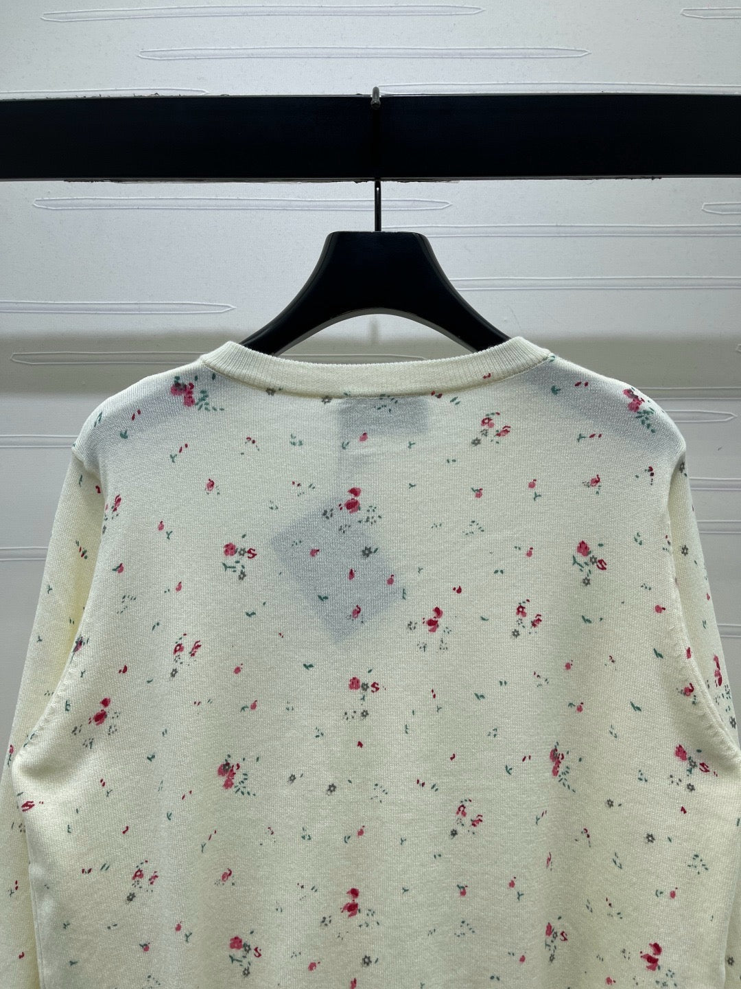 Prada 26s Red Floral Pattern Knitted Cardigan Wool