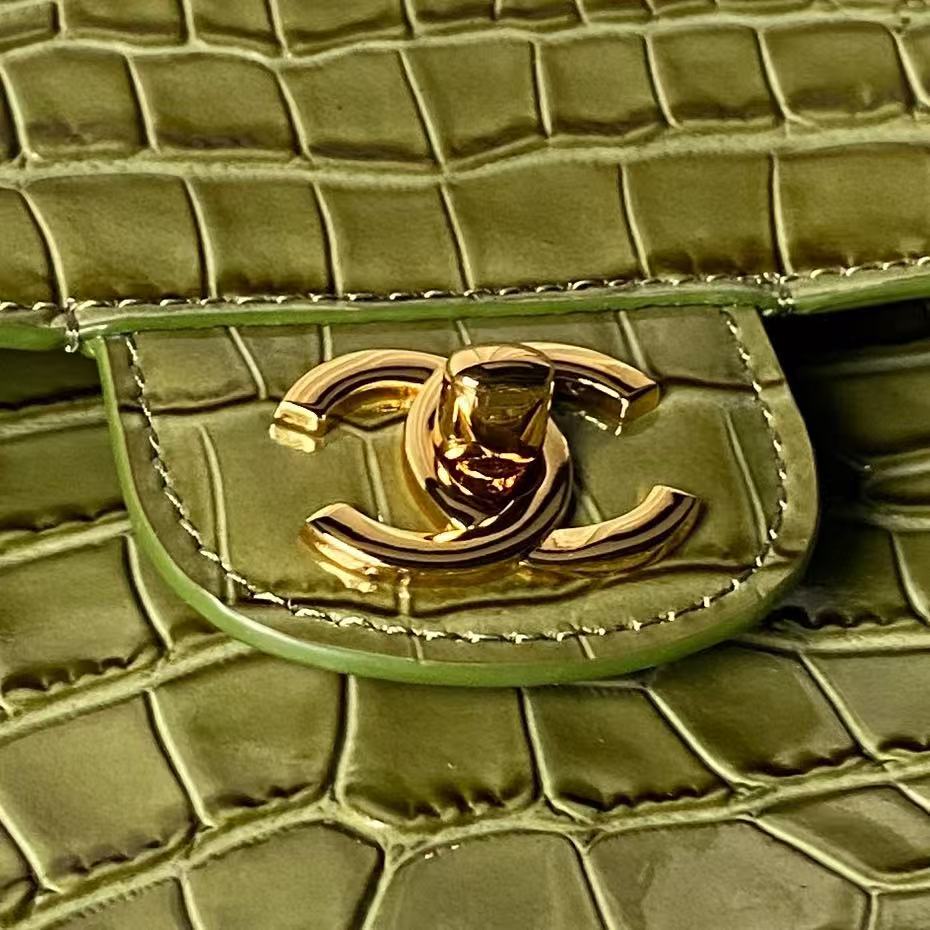 CC 26s Flap Bags Olive Green Crocodile-Embossed Leather