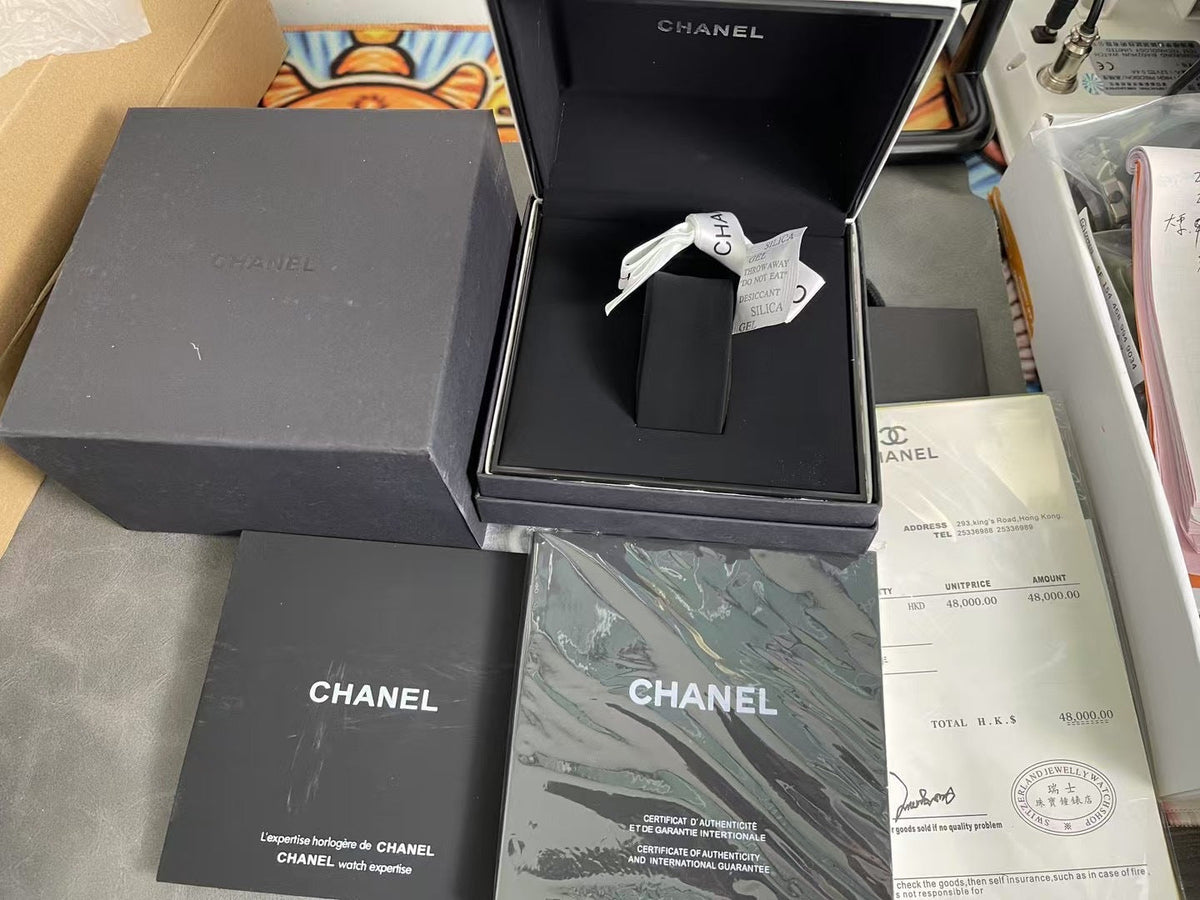 CHANEL WATCH BOX