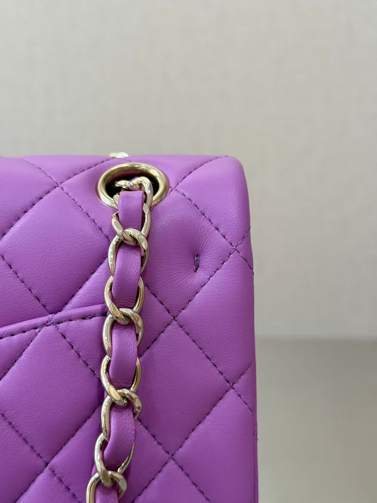 CC 26s Classic Flap Bag 20cm Light Lavender Gold Lambskin