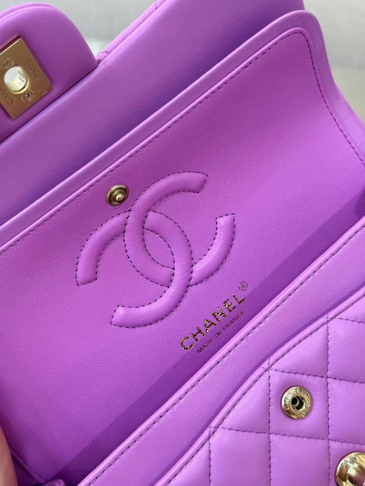 CC 26s Classic Flap Bag 20cm Light Lavender Gold Lambskin
