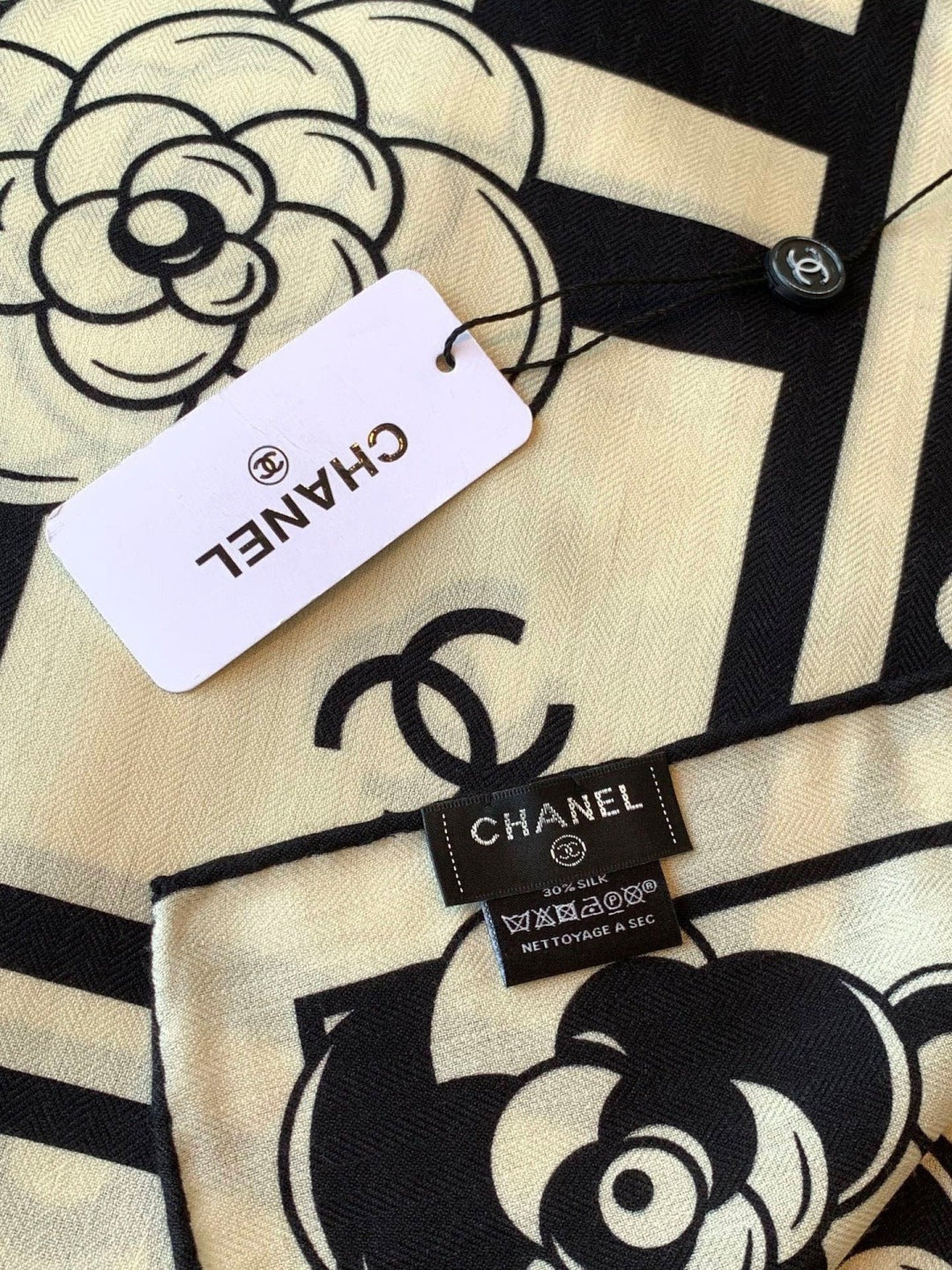 Chanel 2026 Camellia Flower Motif Scarf 135cm Silk And Cashmere 213760