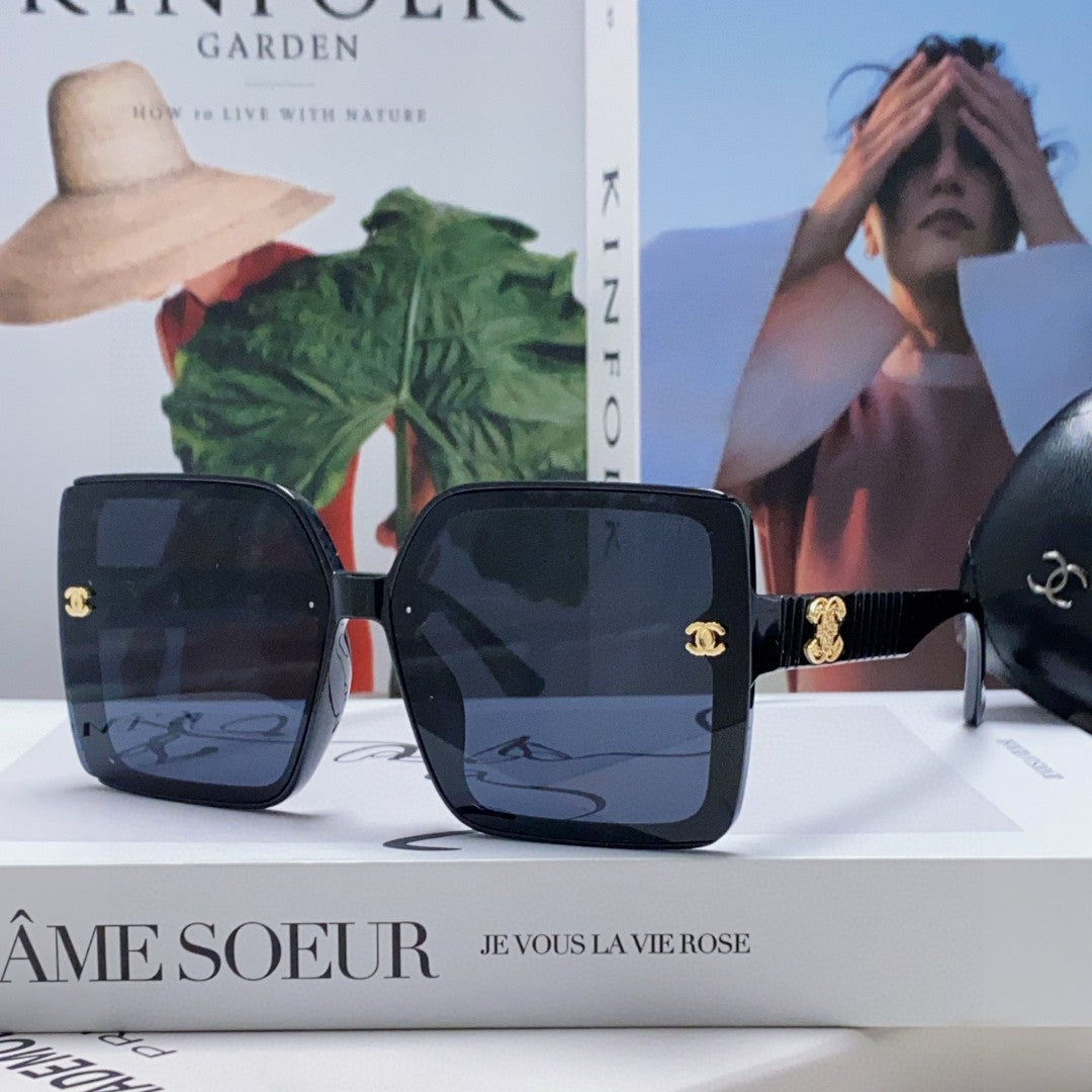 CC Sunglasses 429528