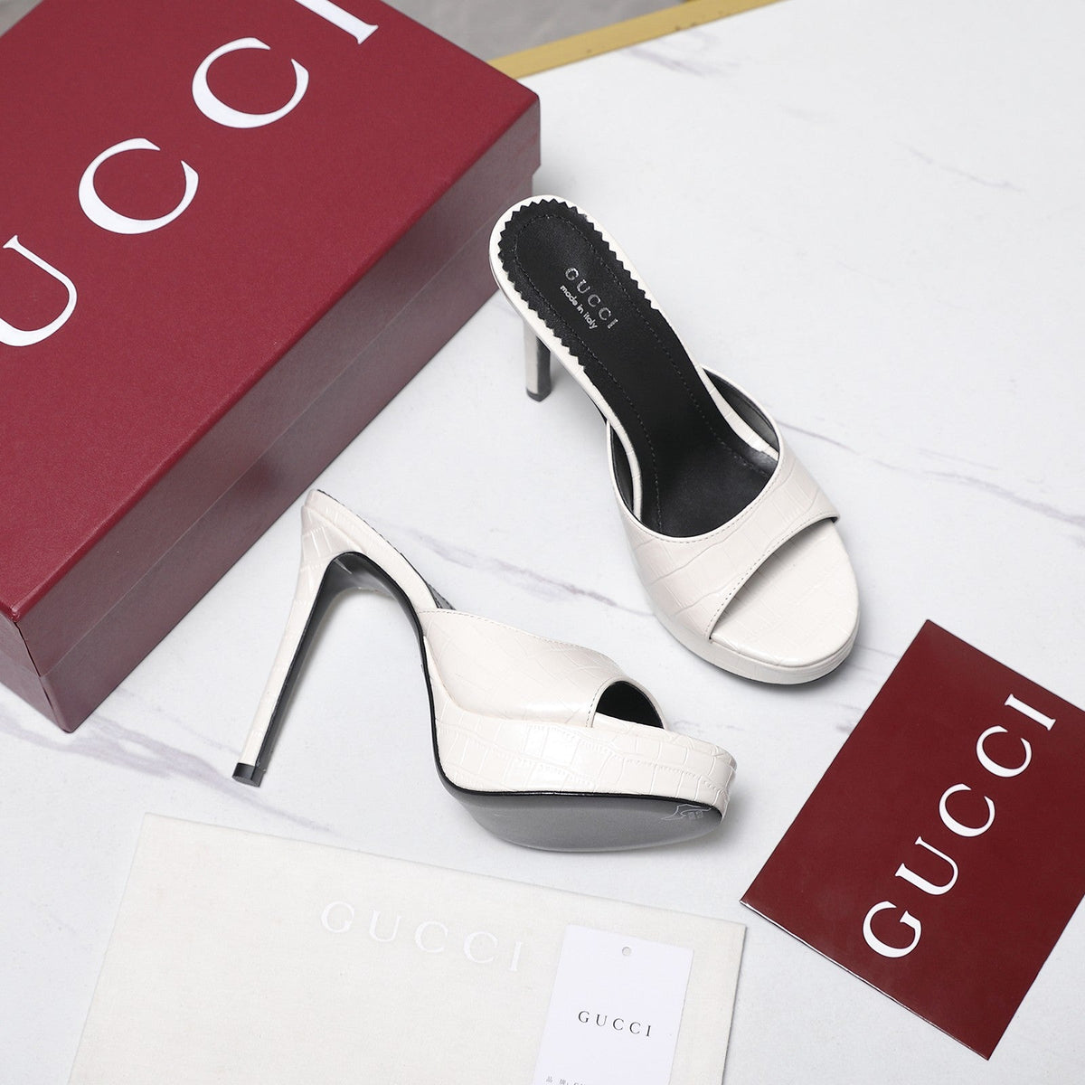 Gucci 26s Heeled Slide Sandals 12cm White Crocodile Embossed Patent Calfskin