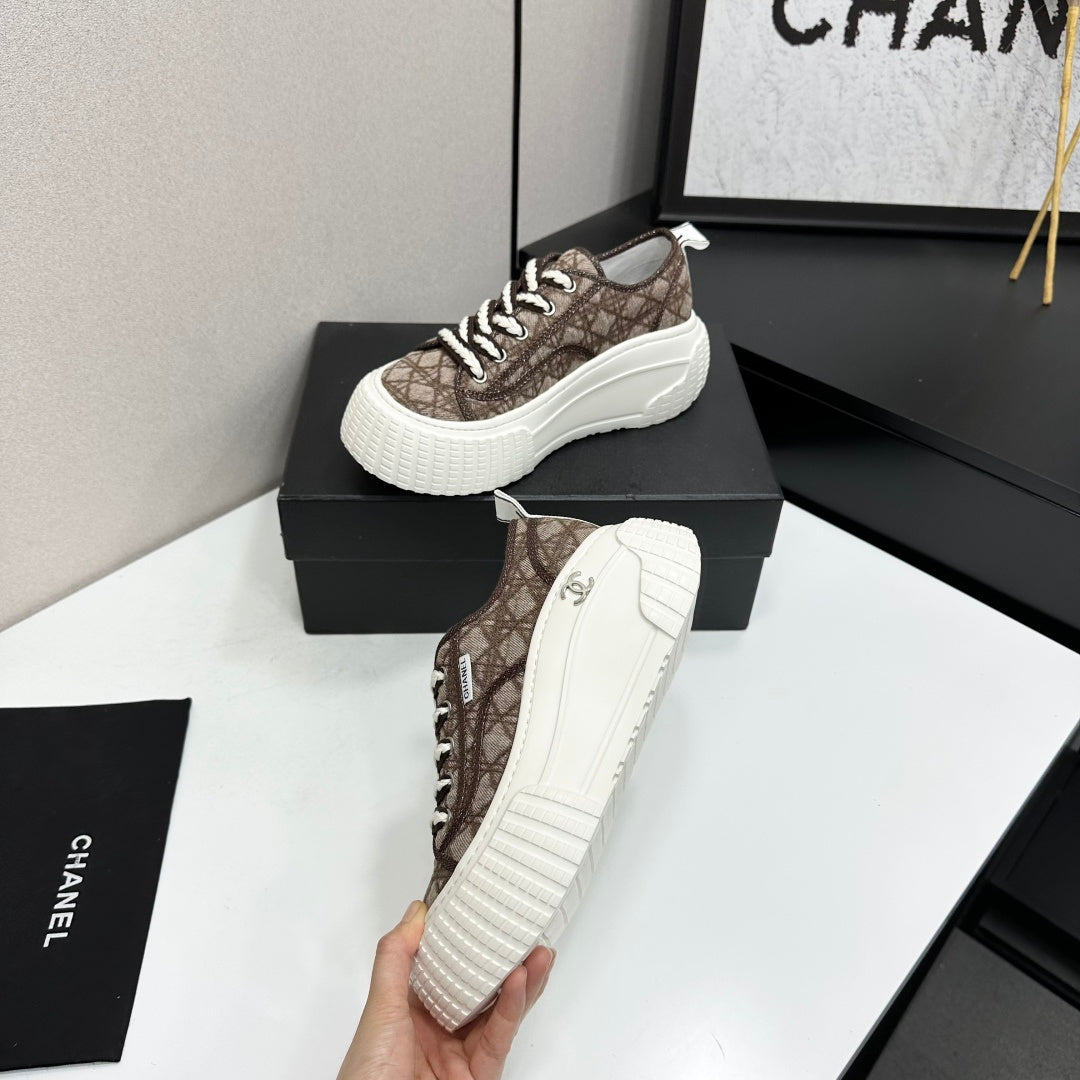 CC 26S Chunky Sneakers in Brown Diamond-Patterned Woven Fabric