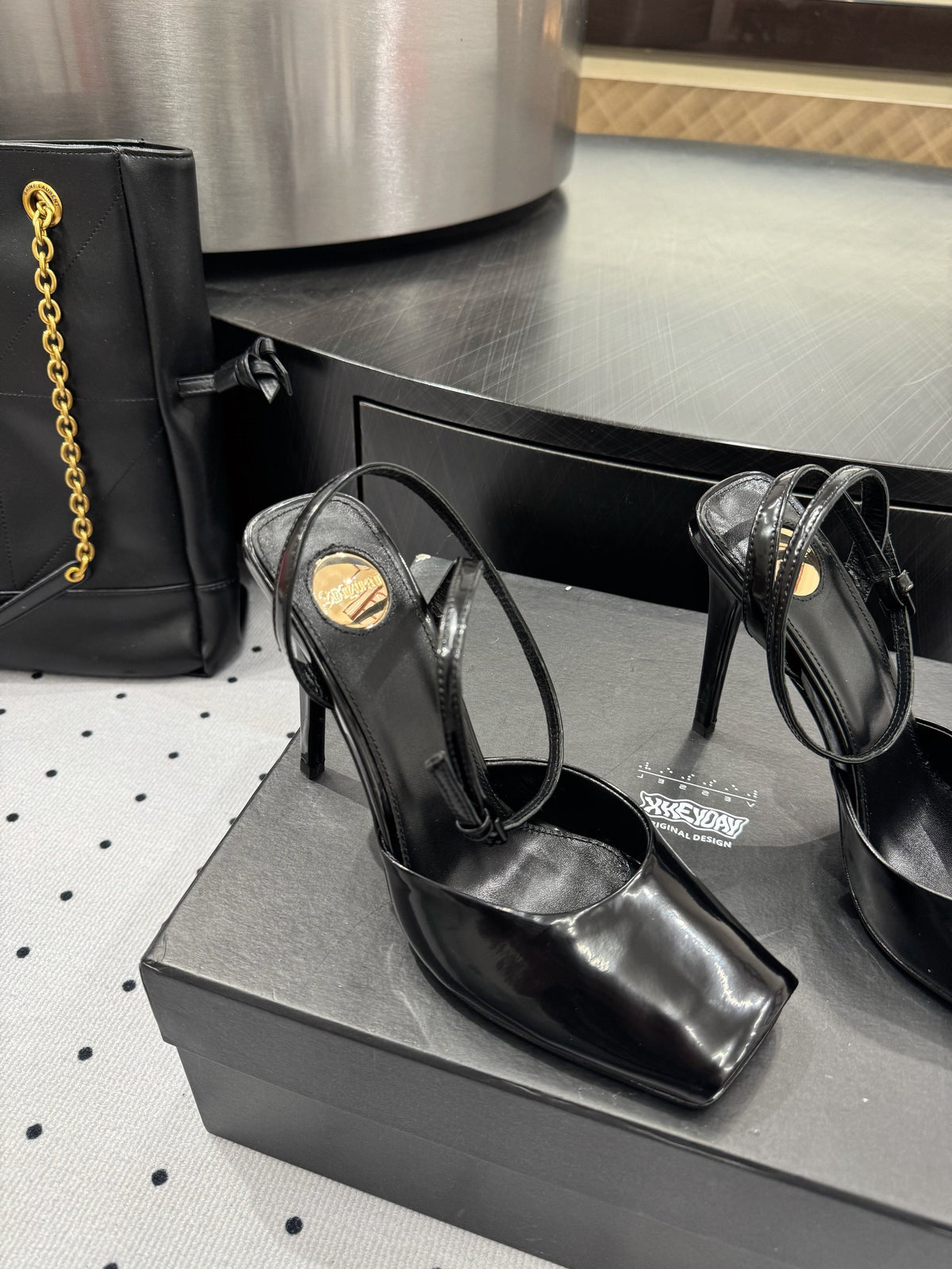 YSL 26S Square-Toe High Heels 105 Mm Black Patent Calfskin