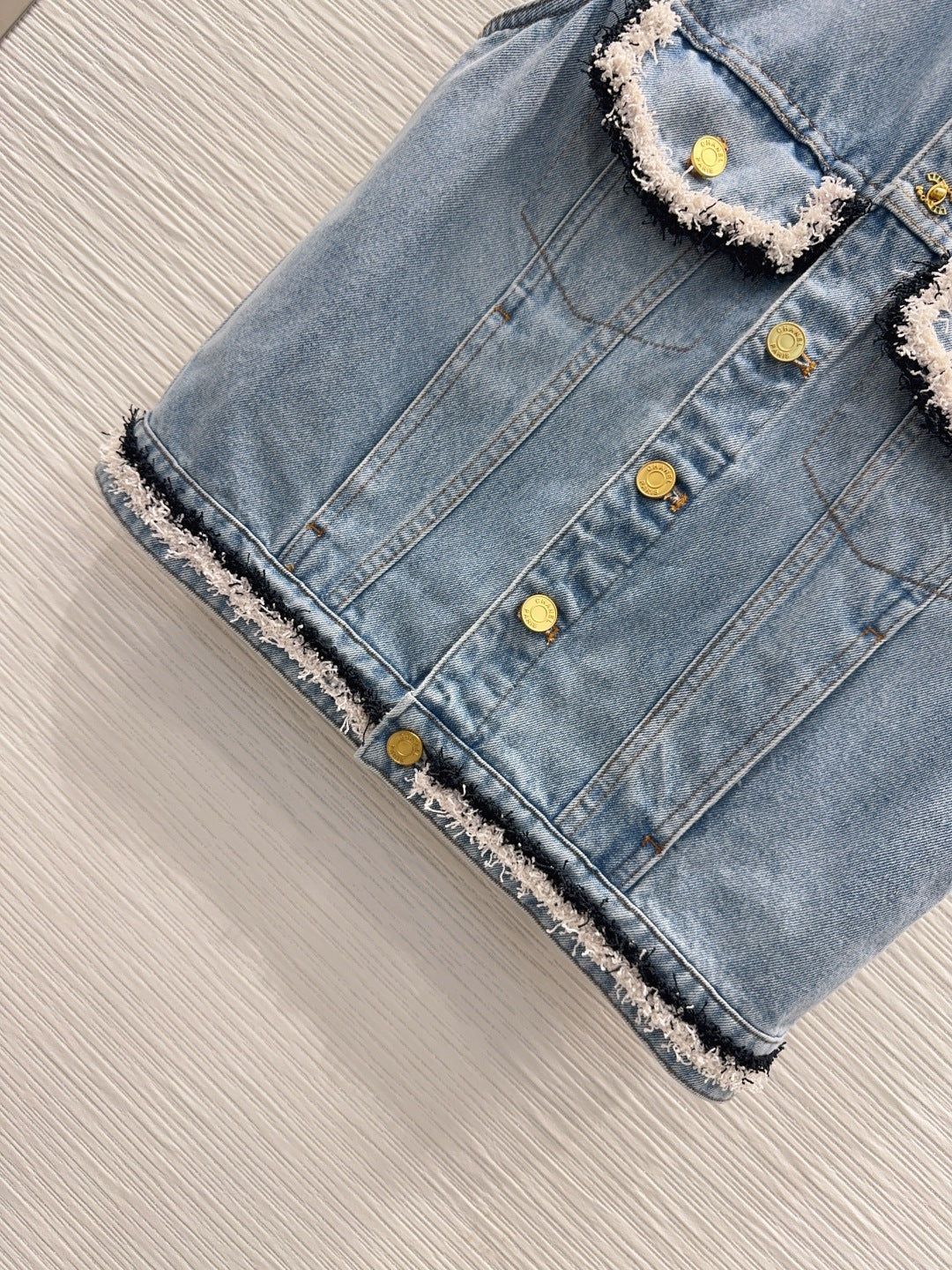 CC 26S Denim Vest Frayed Contrast Trim Gold Buttons Cotton 436527