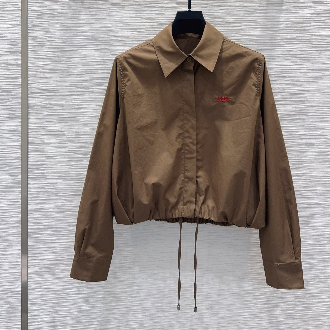 LW 26S Double L Shirt Pointed Collar Drawstring Hem Logo Cotton 436485