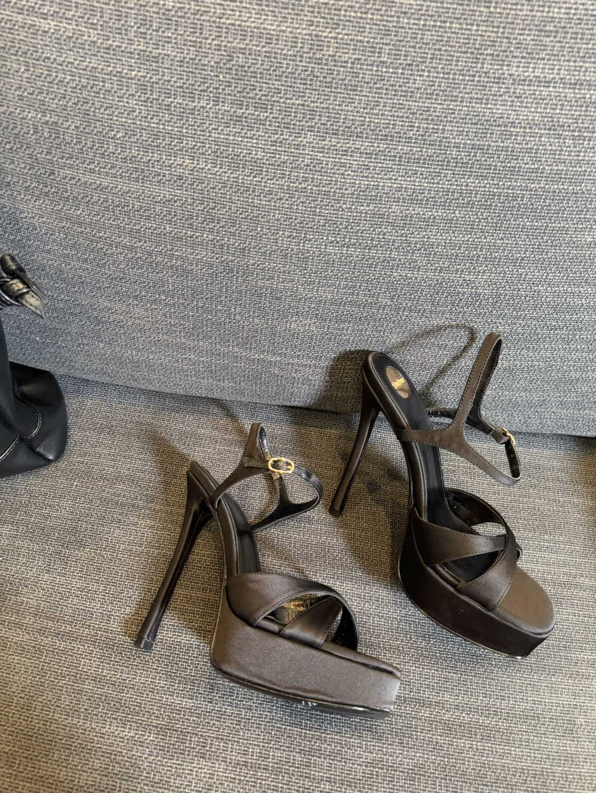 YSL 26S Cross-Strap Sandals 150 Mm Black Satin