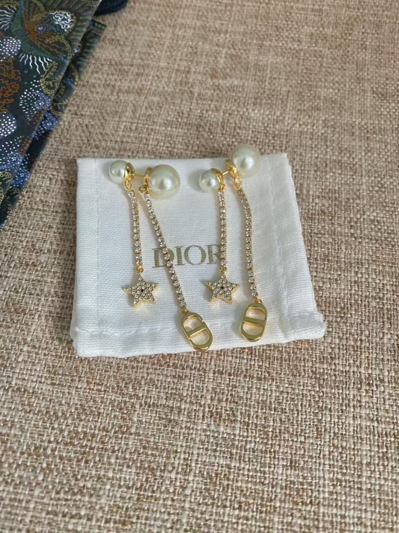 CD Tribales Earrings